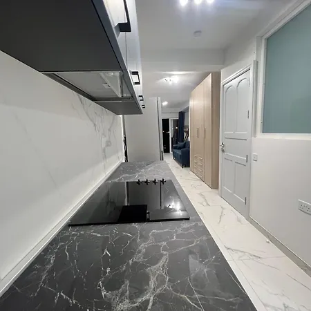 Апартаменты Dylan Deluxe Homes - Bahar Bahar ic-Caghaq