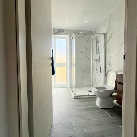 Dylan Deluxe Homes - Bahar Апартаменты
