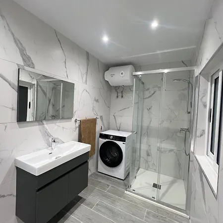 Апартаменты Dylan Deluxe Homes - Bahar