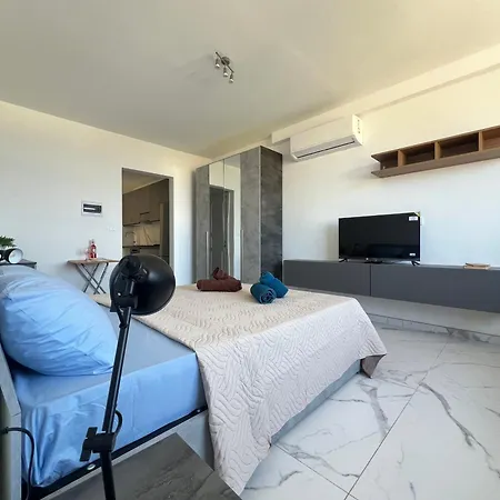 Апартаменты Dylan Deluxe Homes - Bahar