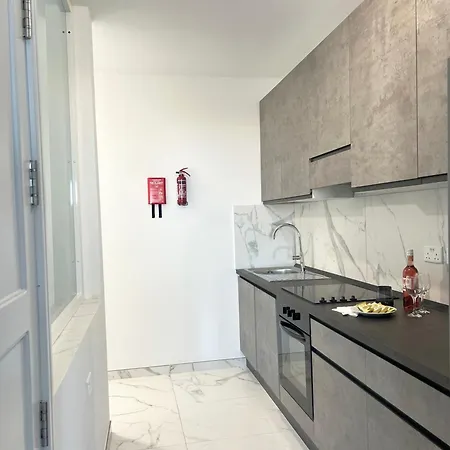 Dylan Deluxe Homes - Bahar *