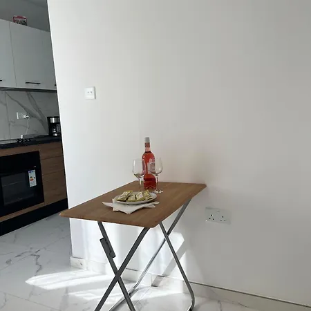 Dylan Deluxe Homes - Bahar Апартаменты *