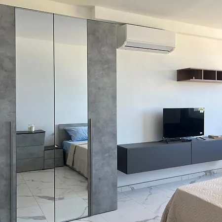 Dylan Deluxe Homes - Bahar Апартаменты *