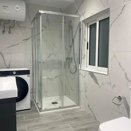 Dylan Deluxe Homes - Bahar Апартаменты *