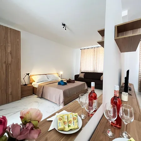 Dylan Deluxe Homes - Bahar * Bahar ic-Caghaq