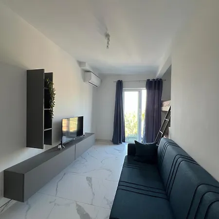 Апартаменты Dylan Deluxe Homes - Bahar