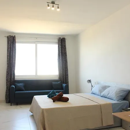 Апартаменты Dylan Deluxe Homes - Bahar Bahar ic-Caghaq